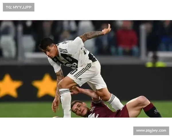 从攻防转换视角解析曼城7号后卫在球队体系中的战术作用